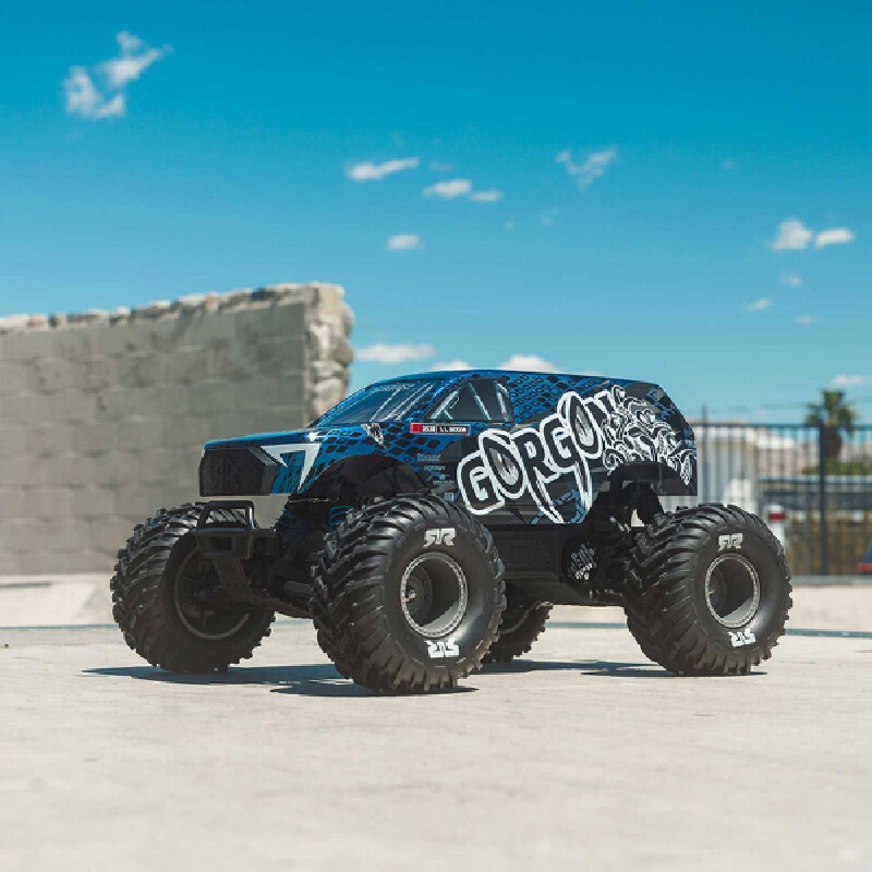 アーマ ゴーゴン RTR ブラシレス RCカー 1/10スケ - Rc Hobby Plus のレビューと価格